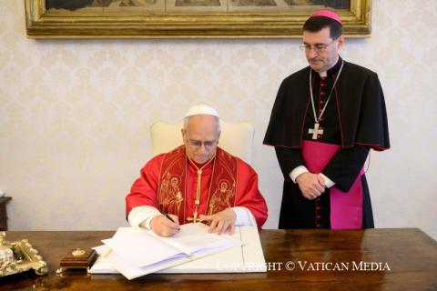 Firma Encíclica